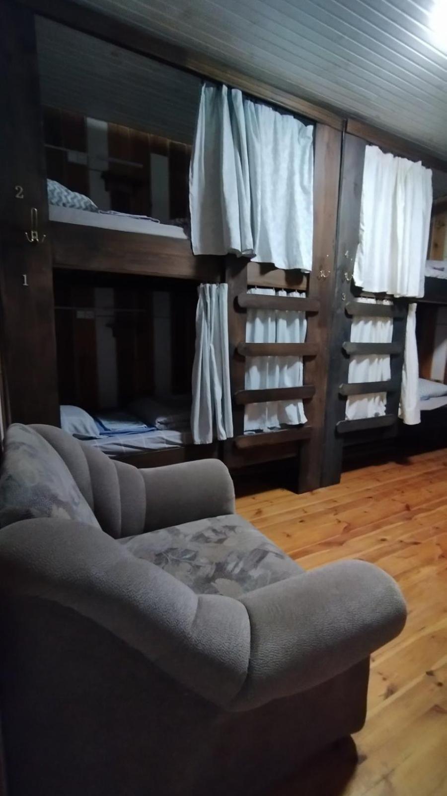 Отель "Swallow House" Tcherkássi Quarto foto
